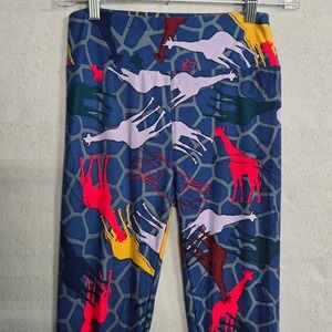 LuLaRoe Giraffe Print Leggings Blue Pink Yellow Animal Pattern One‎ Size OS
